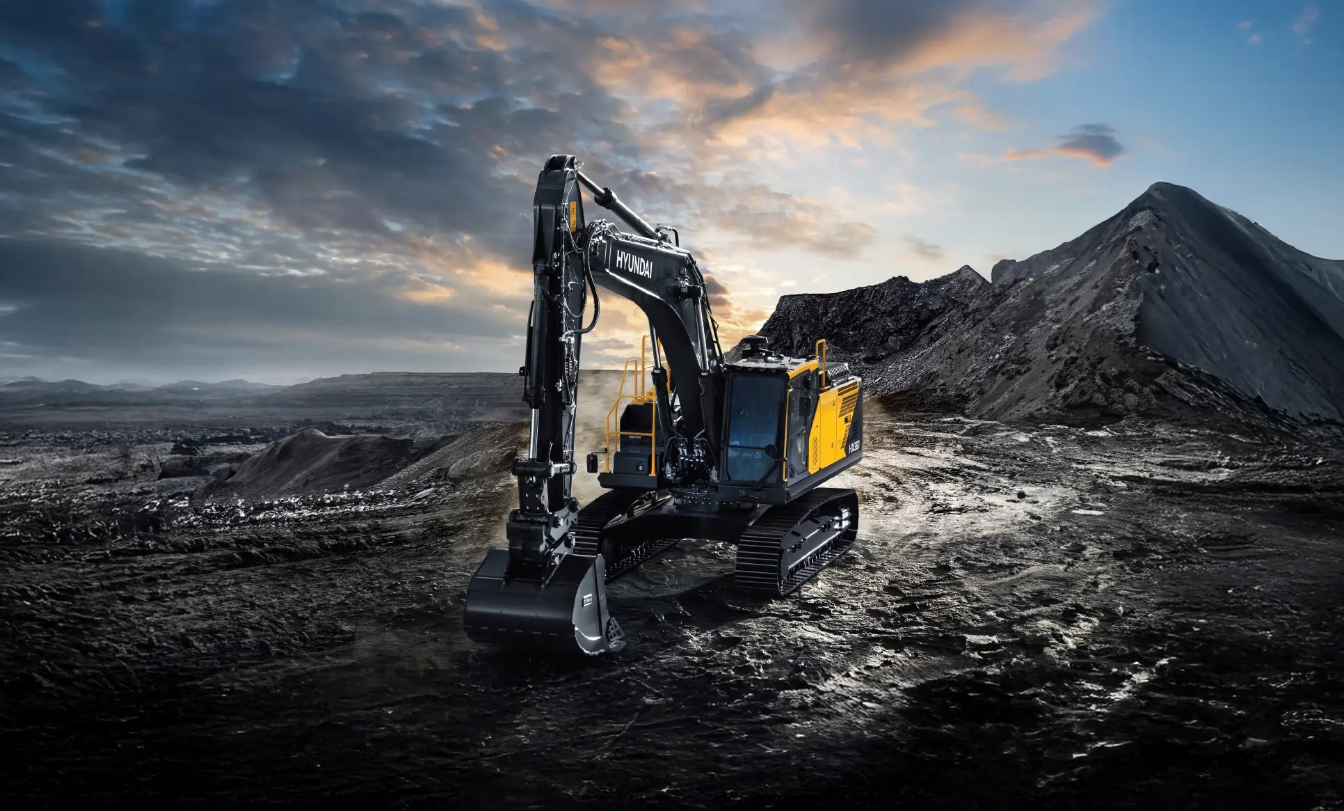 Crawler Excavator uae
